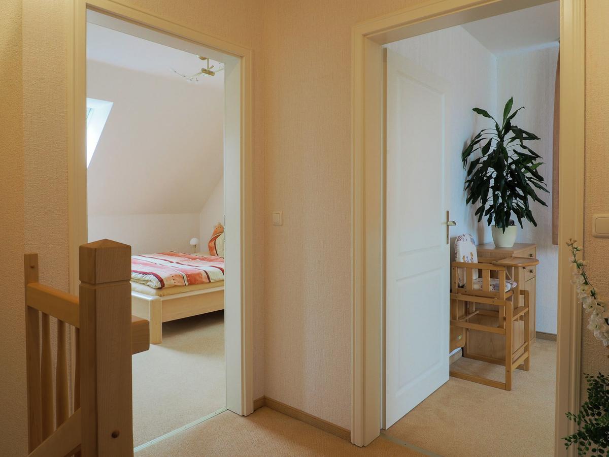 Modern Apartment In Kuhlungsborn With Garden Eksteriør billede